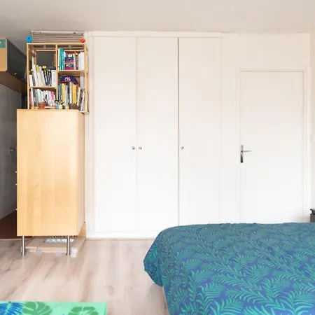 Charming Studio Near Pere Lachaise * Paris